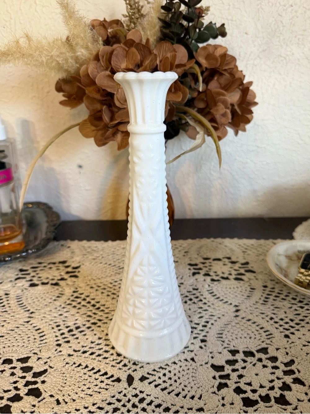 VTG Milk Glass Vase